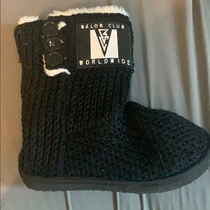 Balor Club Ugg style slippers